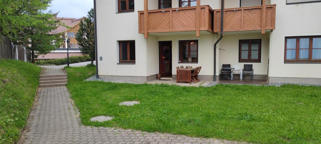 Familien-Garten-Suite Kanzelhoehe Gerlitzen - Gerlitzenurlaub At Kanzelhohe エクステリア 写真